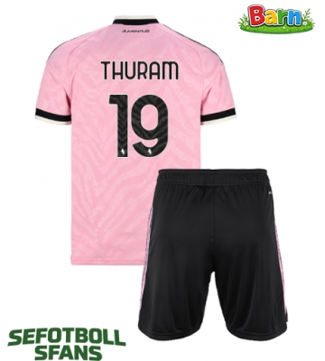 Juventus Khephren Thuram #19 Bortaställ Barn 2026-27 Kortärmad (+ Korta byxor)